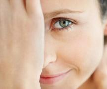 हमारी आँखों को कौन से विटामिन की आवश्यकता होती है?
